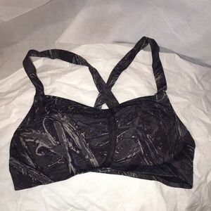 Cross Back Sports Bra